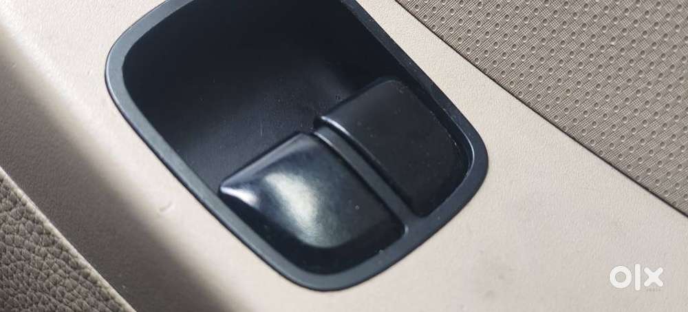 Hyundai Eon Era +, 2017, Petrol
