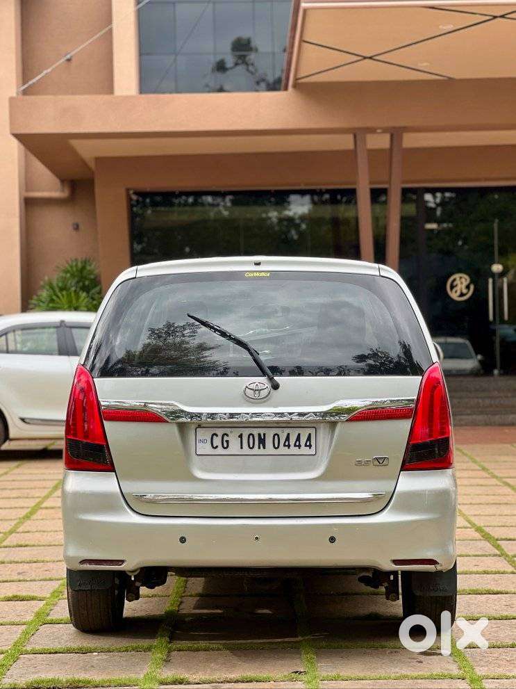 Toyota Innova 2.5 G (diesel) 7 Seater, 2013, Diesel
