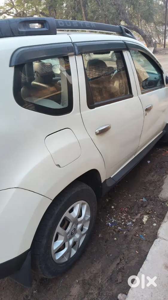 Fire Rate Me Renault Duster Rxe 2017