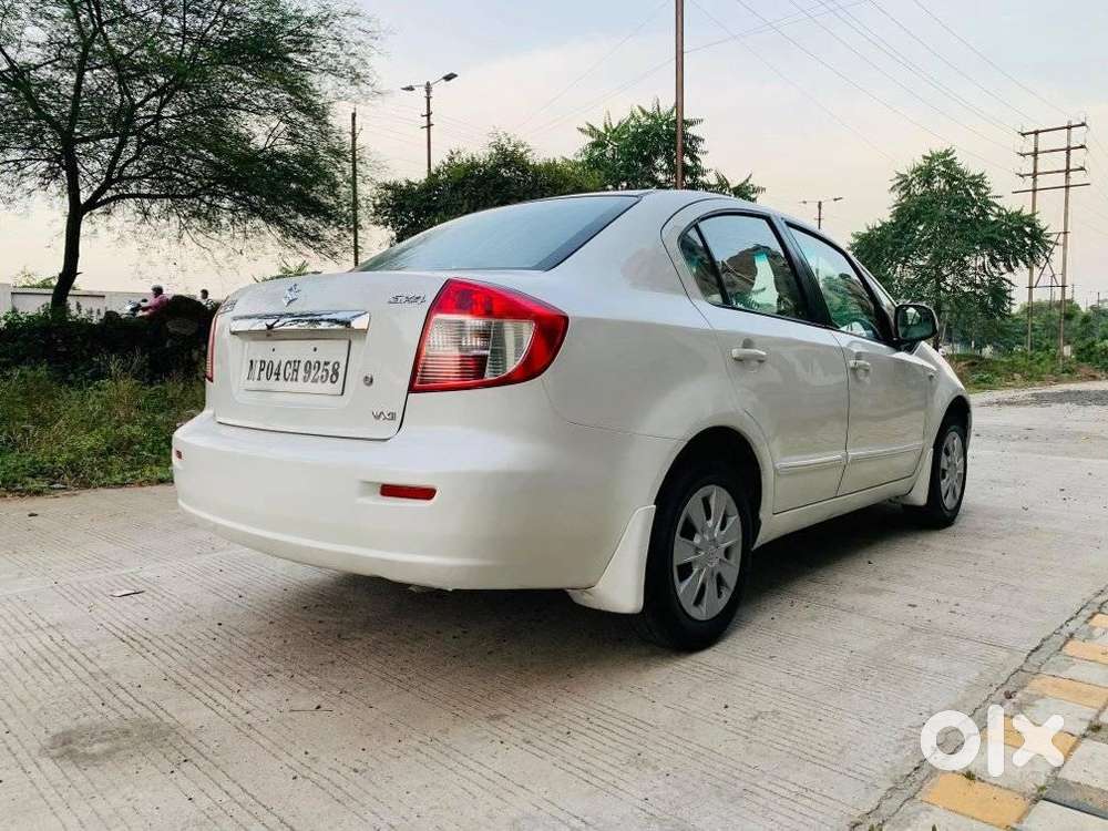 Maruti Suzuki Sx4 Vxi Bsiv, 2012, Petrol