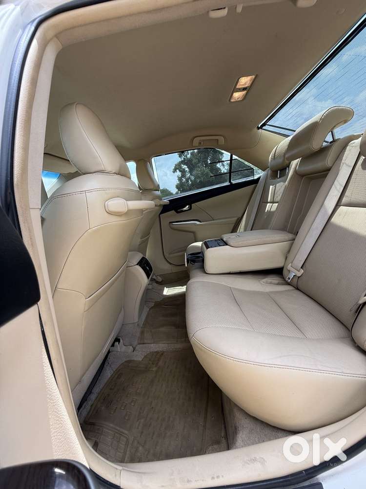 Toyota Camry Hybrid 2.5, 2017, Petrol