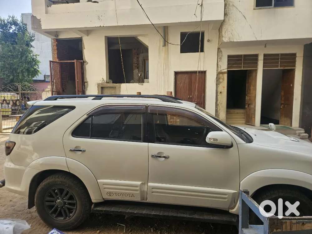 Fortuner 2015