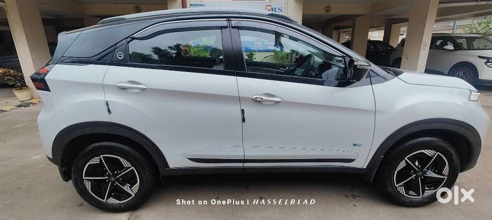 Tata Nexon Ev Empowered Plus Lr, 2023, Electric