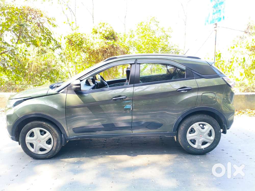 Tata Nexon 1.2 Revotron Xz Plus, 2022, Petrol