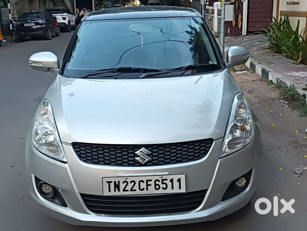 Maruti Suzuki Swift Vxi + Manual, 2012, Petrol