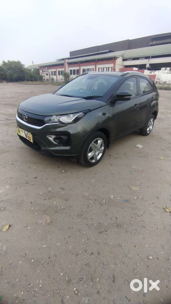 Tata Nexon 1.2 Revotron Xm (s), 2021, Petrol