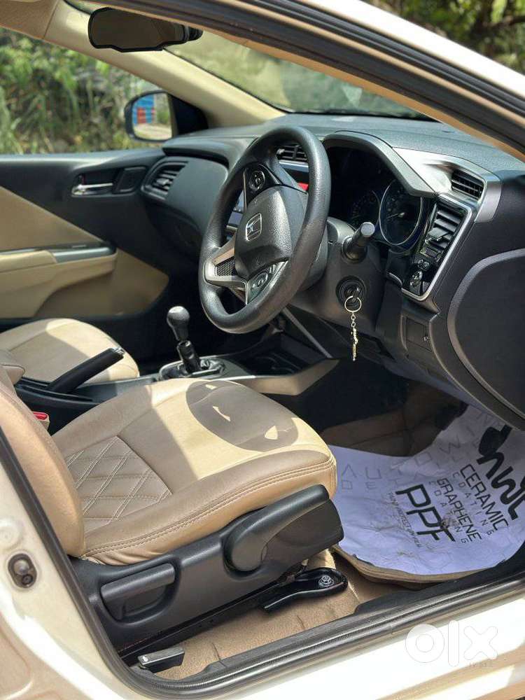 Honda City V Mt, 2014, Petrol