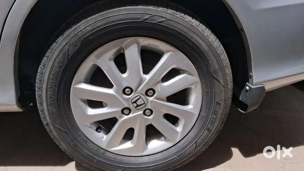 Honda Mobilio 1.5 V 2014