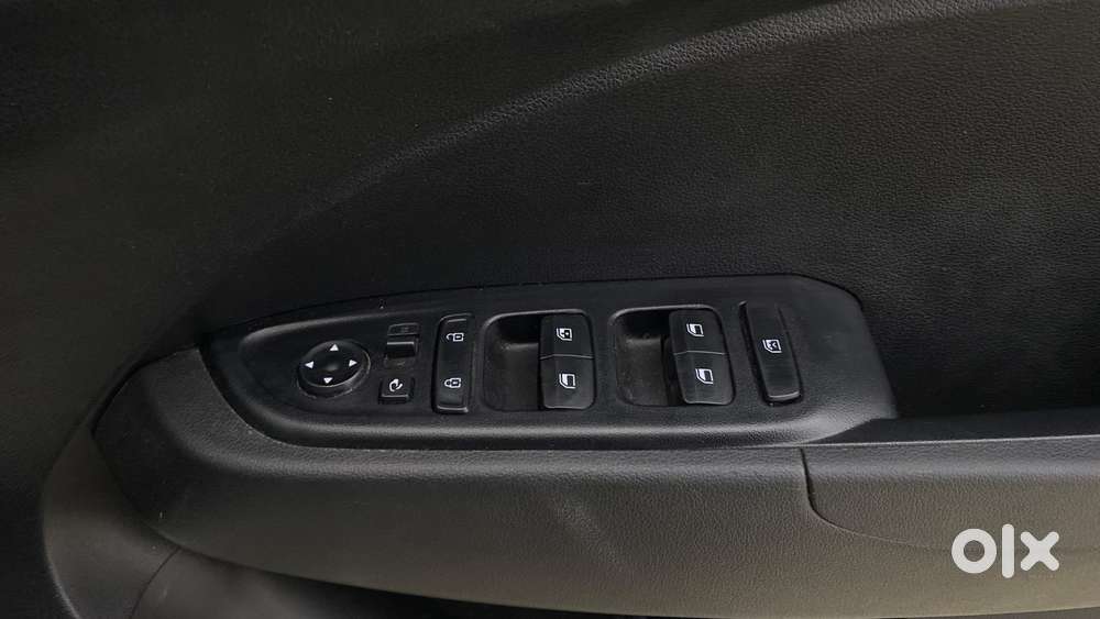 Hyundai Venue 1.0 Sx Turbo Imt, 2021, Petrol