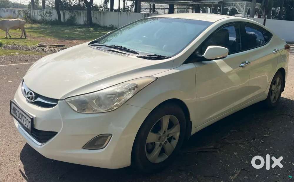 Hyundai Elantra 2013 Diesel 85000 Km Driven