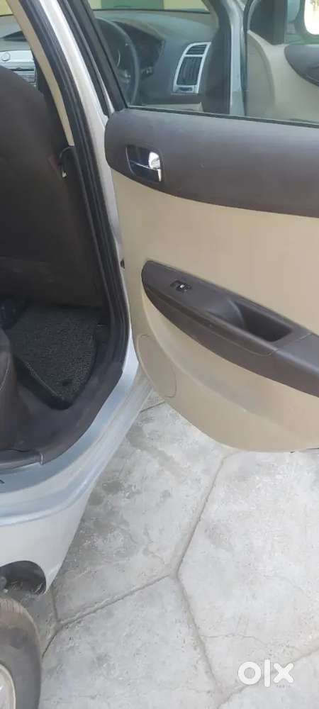 Hyundai I20 Sportz 2011