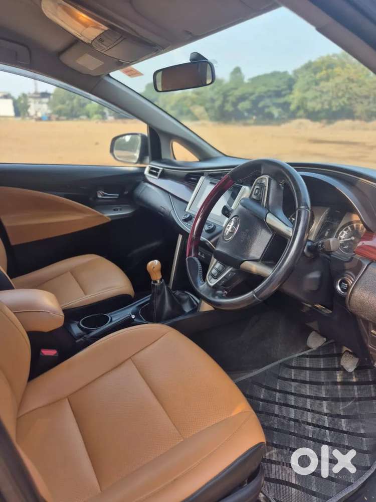 Toyota Innova Crysta [2020-ongoing] 2.4 Vx 7 Str, 2016, Diesel