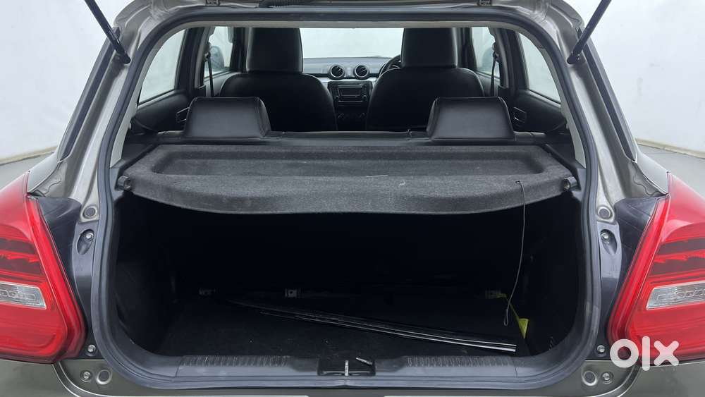 Maruti Suzuki Swift Amt Vvt Vxi, 2018, Petrol
