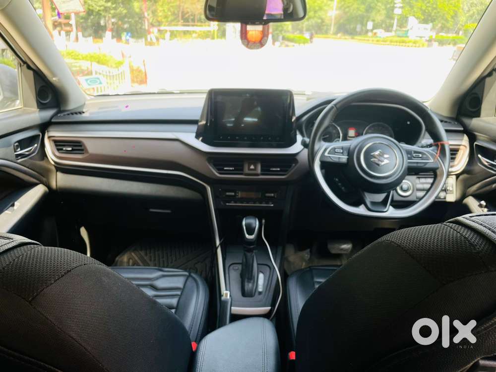 Maruti Suzuki Brezza 1.5 Zxi At Smart Hybrid, 2023, Petrol