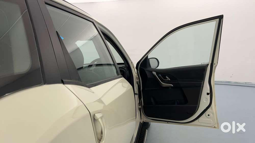 Mahindra Xuv500 W7, 2020, Diesel