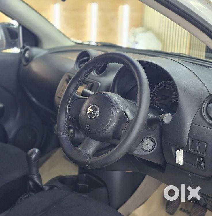 Nissan Sunny Xe P, 2011, Petrol