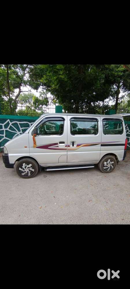 Maruti Suzuki Eeco 2011