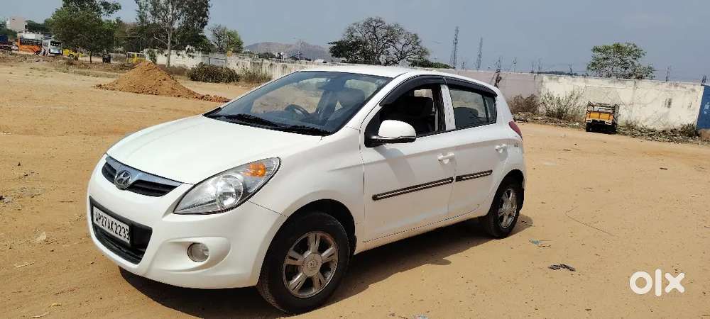 Hyundai I20 Asta Diesel 2011 Model