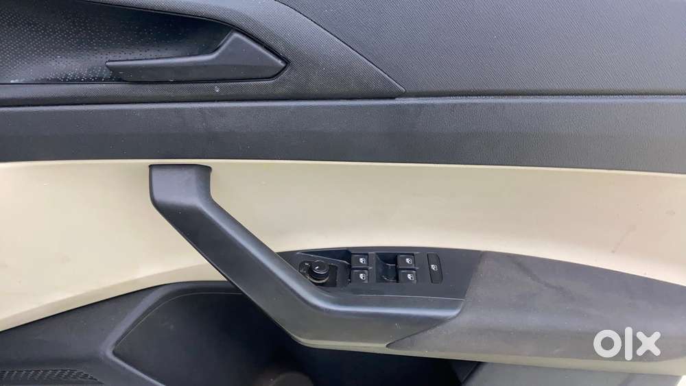 Skoda Slavia Ambition 1.5l Tsi Mt, 2022, Petrol