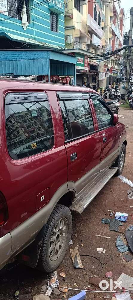 Chevrolet Tavera Lt 9 Seater 2013