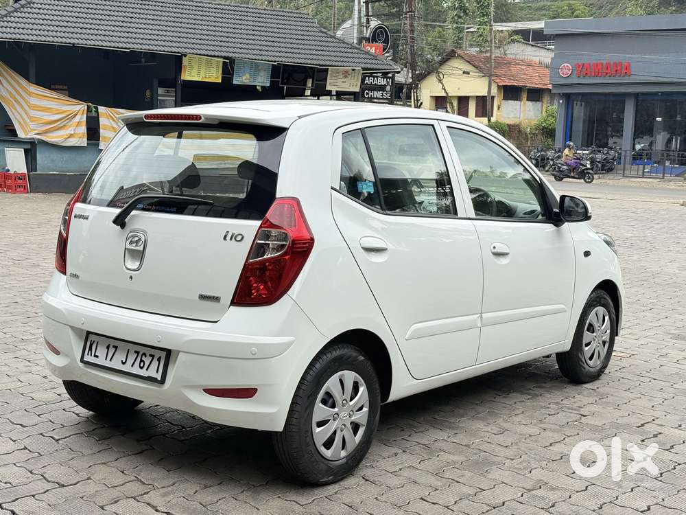 Hyundai I10 Sportz 1.2 Automatic Kappa2, 2012, Petrol