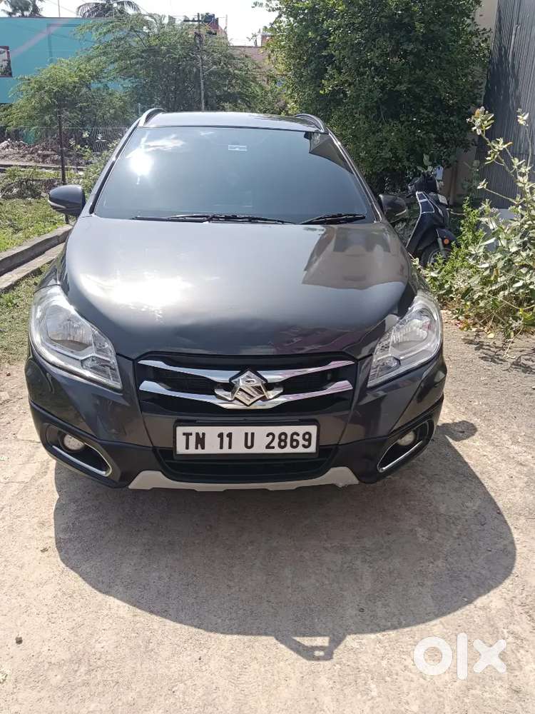 2016 Model
Singal Owner 
Top Model