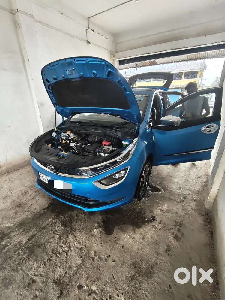 Tata Altroz 2023 Petrol 12000 Km Driven