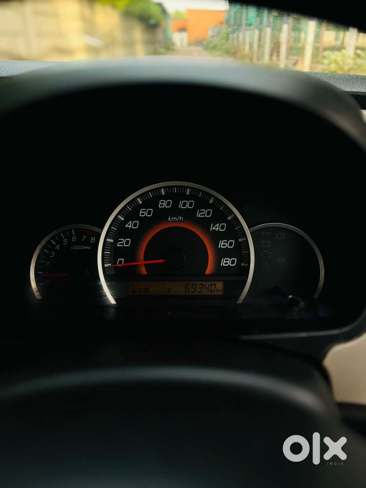 Maruti Suzuki Wagon R Vxi, 2015, Petrol