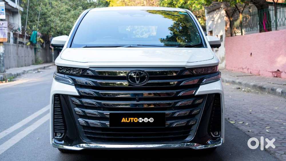Toyota Vellfire Vip – Executive Lounge, 2024, Electric