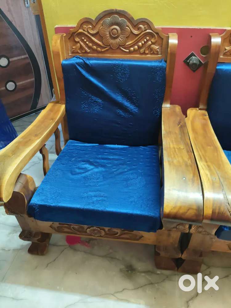 Acacia sofa