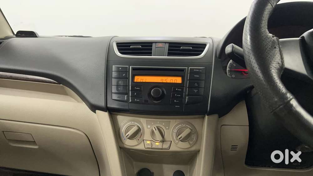 Maruti Suzuki Swift Dzire 1.3 Vxi, 2014, Petrol
