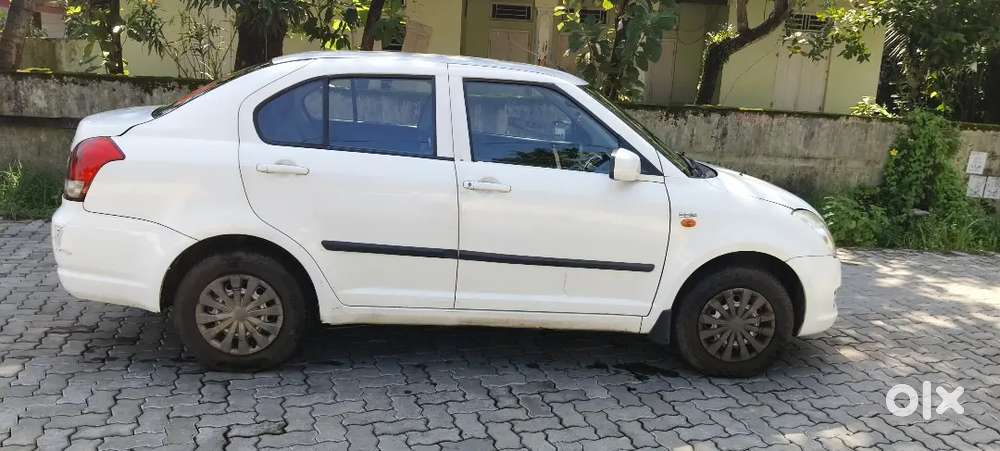 Maruti Suzuki Dzire Tour 2017