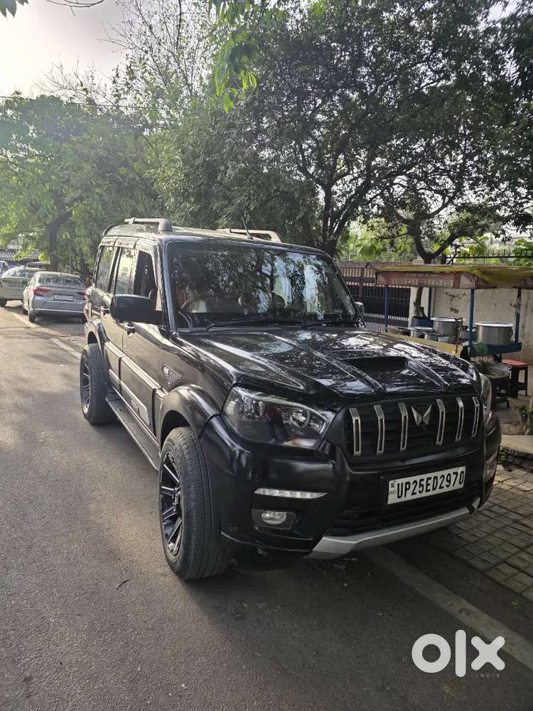 Mahindra Scorpio Classic 24 Diesel 9500 Km Driven