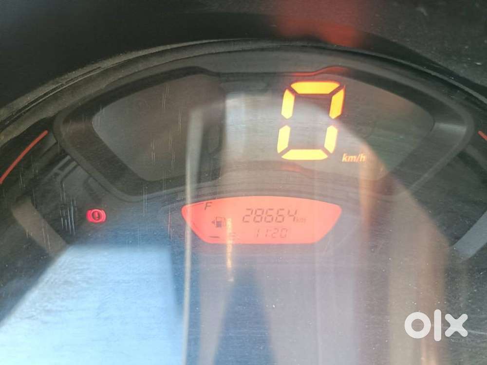 Maruti Suzuki S-presso Vxi, 2023, Petrol