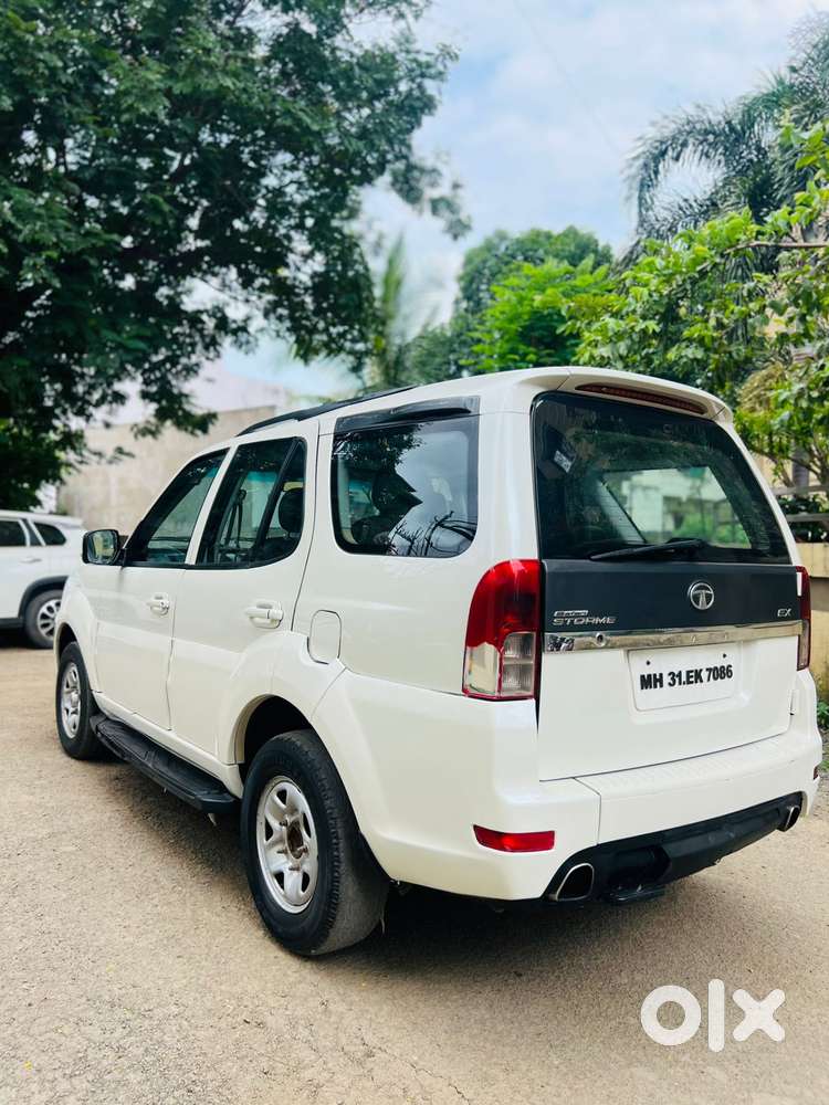 Tata Safari Storme Lx, 2014, Diesel