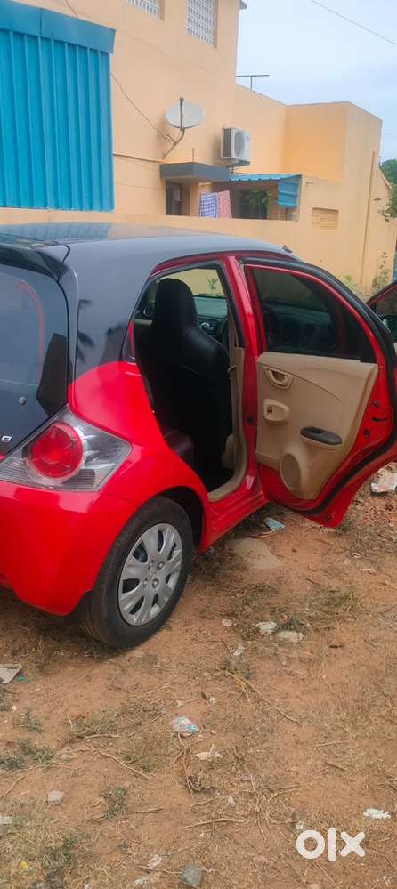Honda Brio Petrol 76850 Km Driven
