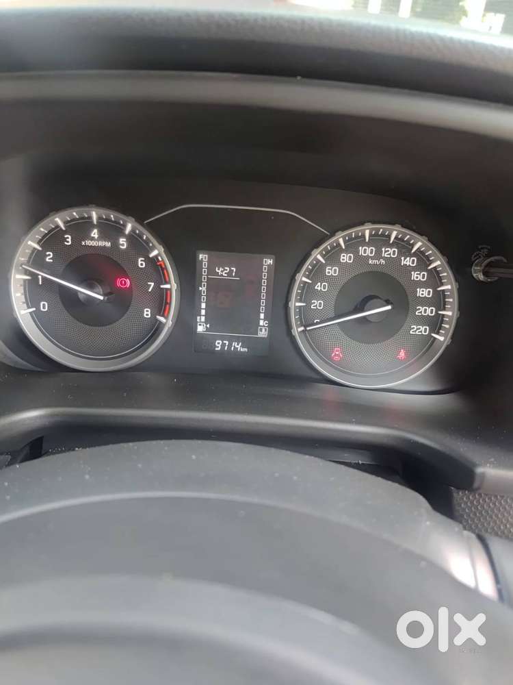 Car For Sale – Maruti Suzuki Brezza Lxi