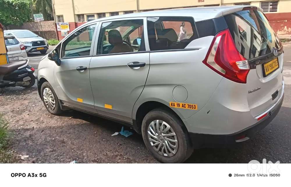 Mahindra Marazzo Diesel 2019