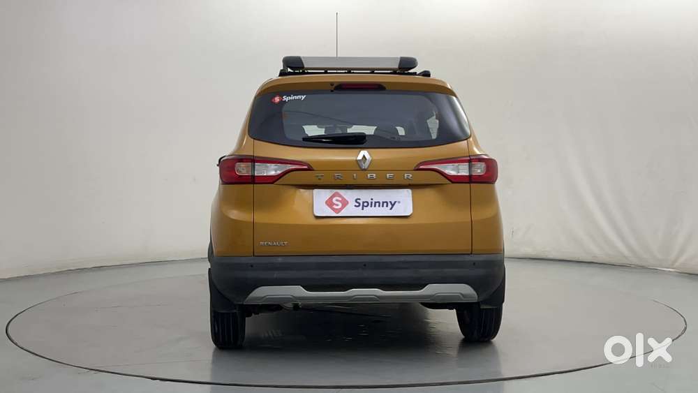 Renault Triber Rxz, 2020, Petrol