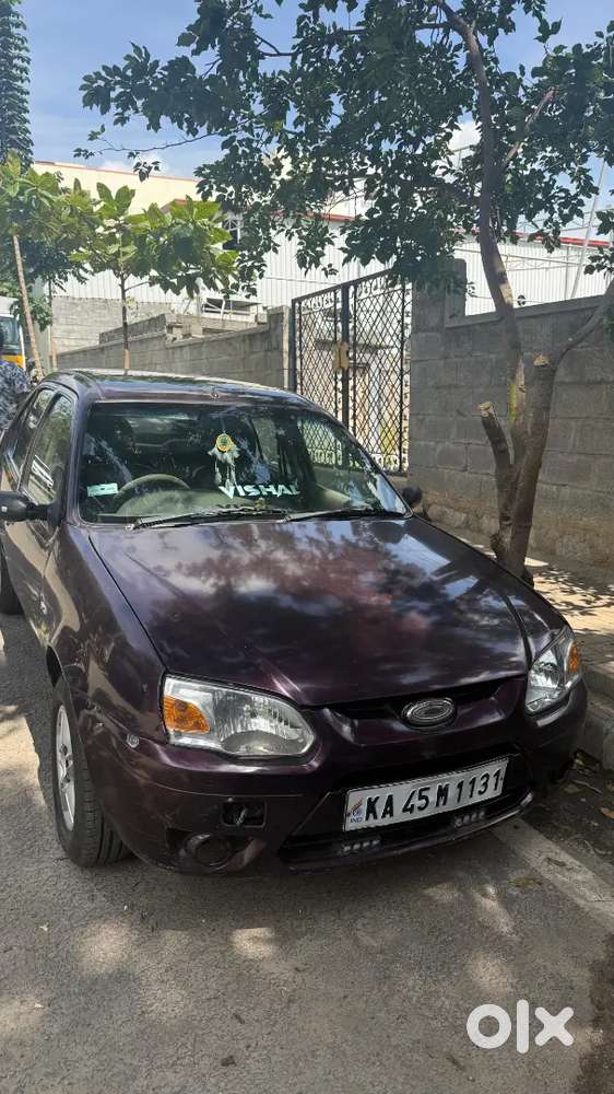 Ford Ikon Zxi 2010 Diesel