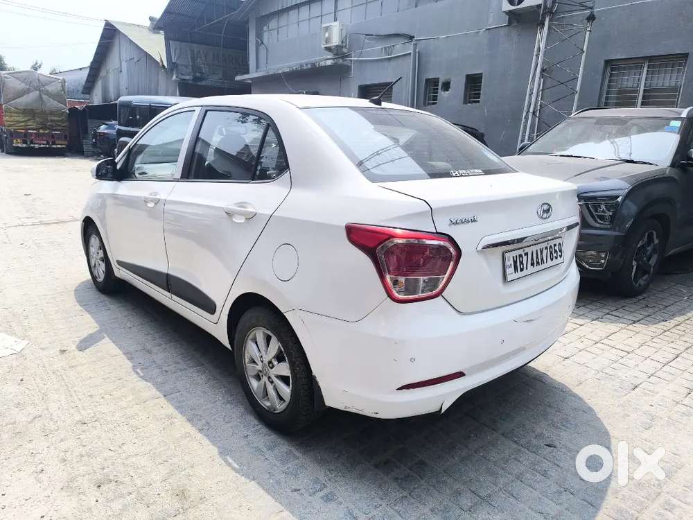 Hyundai Xcent 2016 Petrol Very Good Condition