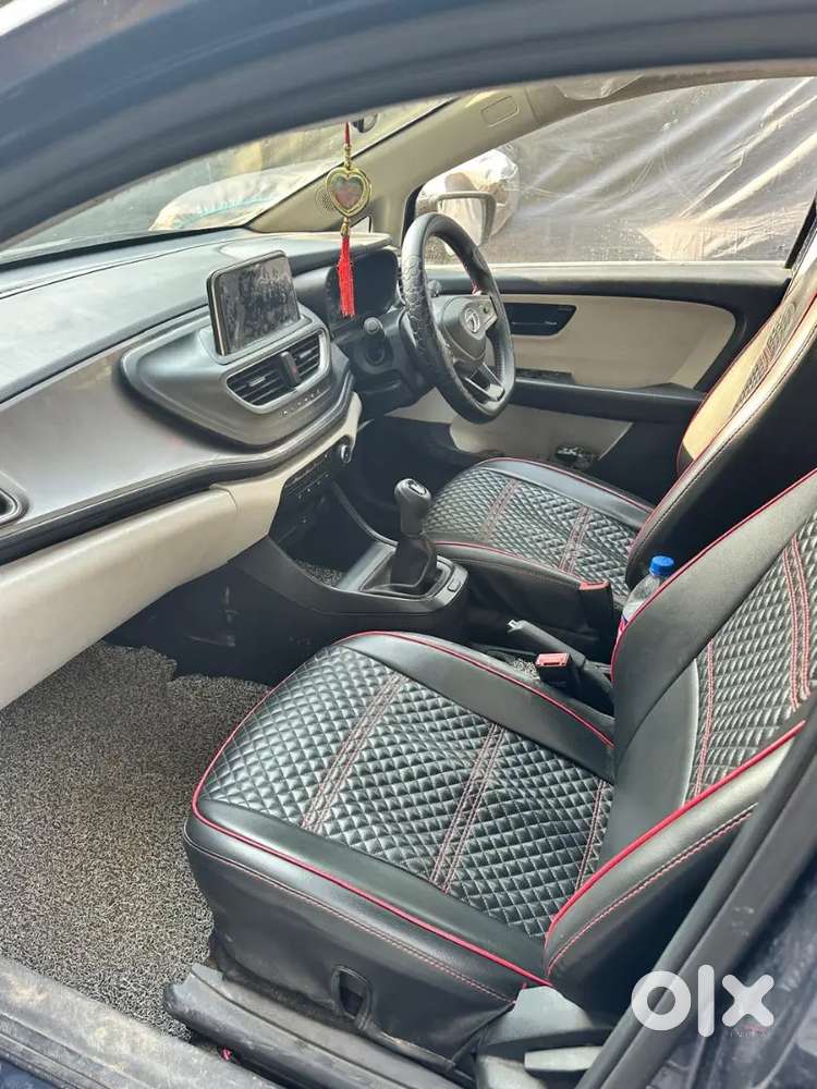 Tata Altroz 1.2 Petrol 2023