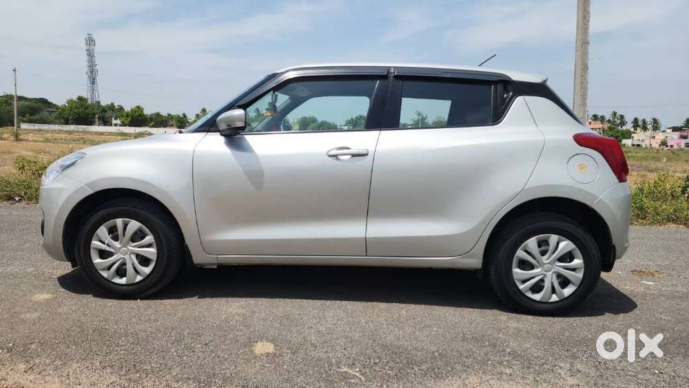 Maruti Suzuki Swift Vxi Abs Bsiv, 2020, Petrol