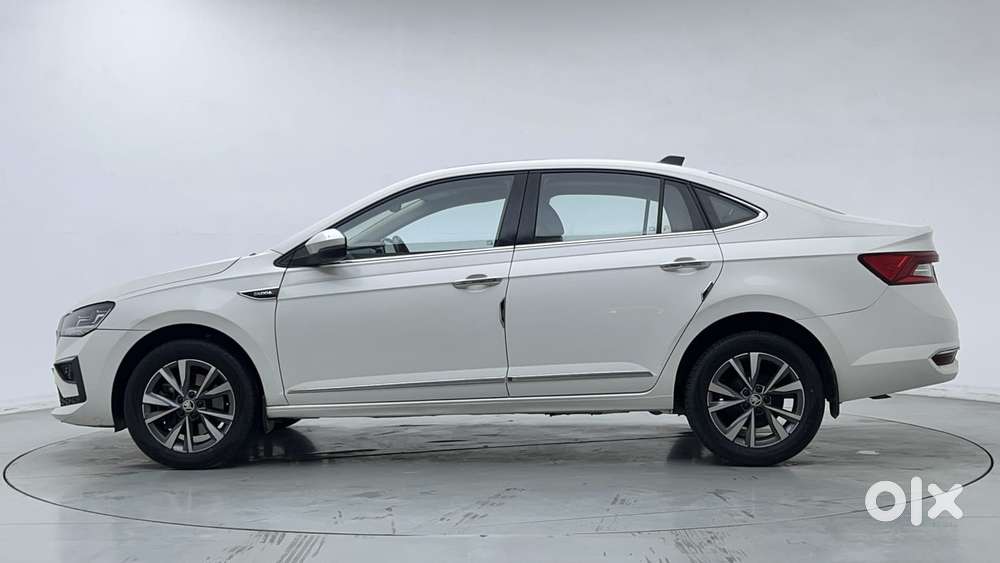 Skoda Slavia Style 1.5l Tsi Dsg, 2022, Petrol