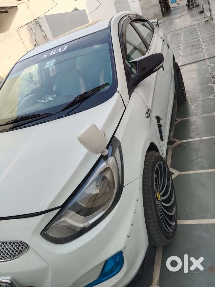 Hyundai Verna 2013 Cng & Hybrids 90000 Km Driven