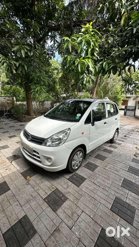 Maruti Suzuki Estilo 2010