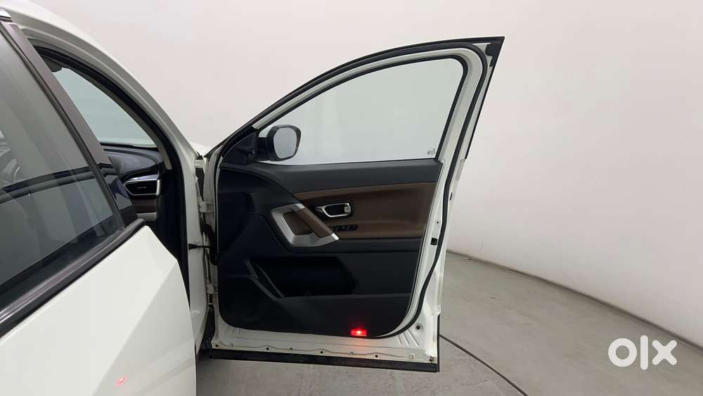 Tata Harrier 2.0 Kryotec Xz Sunroof, 2022, Diesel