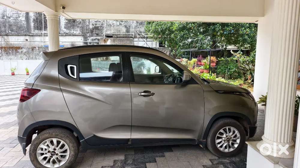Mahindra Kuv 100 2016 Petrol 66182 Km Driven