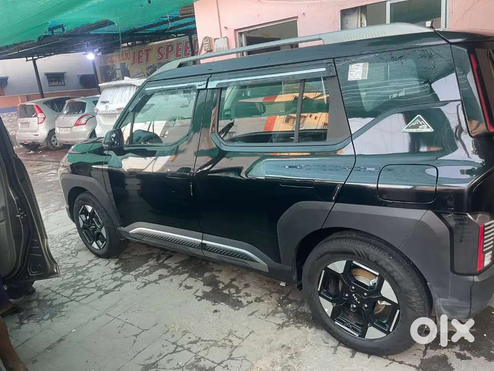 Kia Syros 2025 Petrol 5000 Km Driven