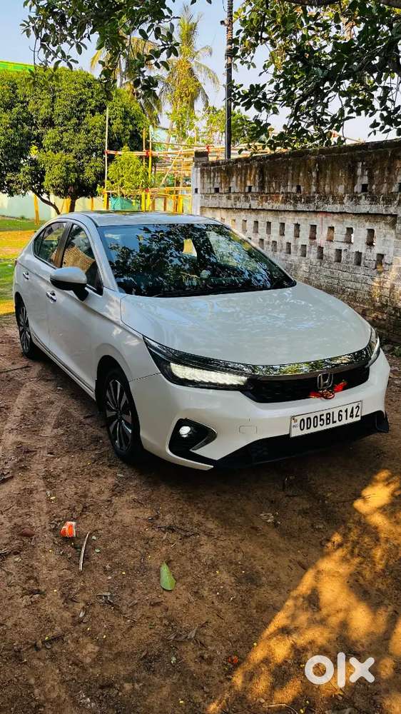 Honda City Zx 2023 Petrol 20530 Km Driven